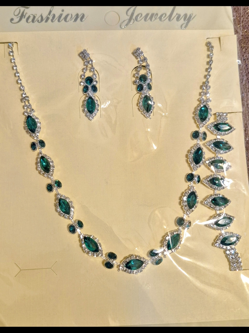 Fashion Jewelry Emerald Green Crystal Necklace, Bracelet & Earring Set